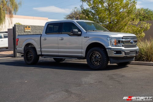 20 Inch XD Series XD842 Snare in Gloss Black w/Gray Tint on a 2019 Ford F-150