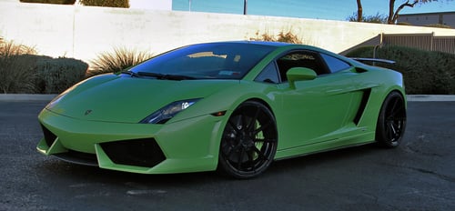 20 inch Staggered Variant Argon Gloss Piano Black on a 2008 Lamborghini Gallardo