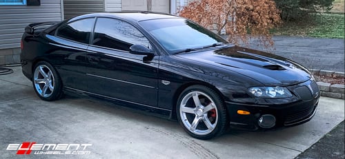 18 Inch Staggered MRR VP5 Gloss Silver Machined on a 2004 Pontiac GTO