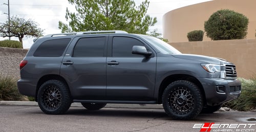 20 inch XD Series XD842 Snare Gloss Black w/ Gray Tint on 2019 Toyota Sequoia