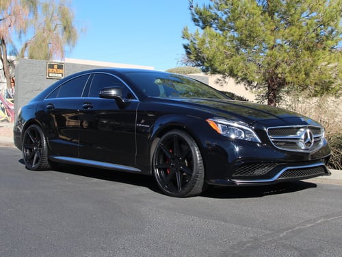 20 Inch Staggered Ferrada Forge-8 FR7 Matte Black on 2015 Mercedes Benz CLS63S AMG