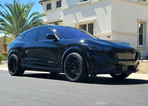 20 inch Staggered MRR GF6 Gloss Black on a 2021 Ford Mustang Mach-E