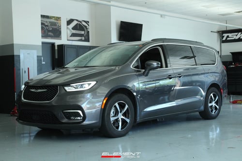 17 Inch Touren TR9 in Gloss Black w/ Machined Face and Lip on 2022 Chrysler Pacifica