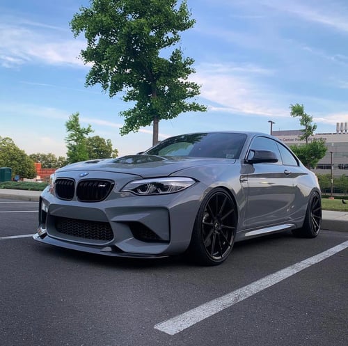 20 inch Staggered Variant Argon Gloss Piano Black on a 2017 BMW M2