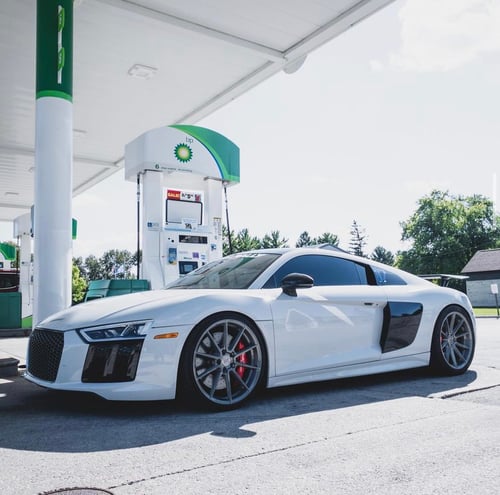 20 inch Staggered Variant Argon Brushed Titanium on a 2017 Audi R8