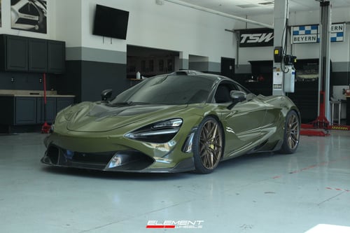 20 inch Staggered Rohana RFX17 Gloss Bronze on a 2019 Mclaren 720S