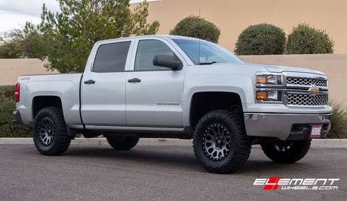 17 Inch Fuel Vector in Anthracite On A 2014 Chevrolet Silverado 1500