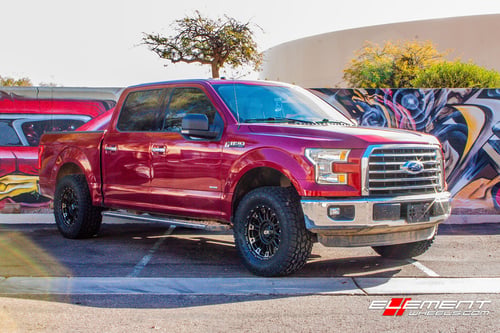 18 inch XD Series XD829 Hoss II Satin Black machined w/ Dark Tint on 2016 Ford F-150 (Leveled)