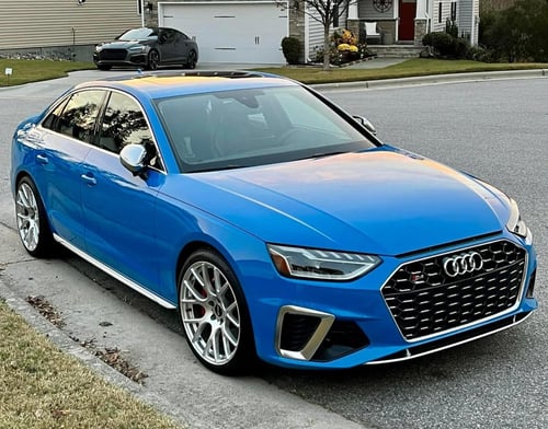 19 inch VMR V810 Hyper Silver on 2023 Audi S4