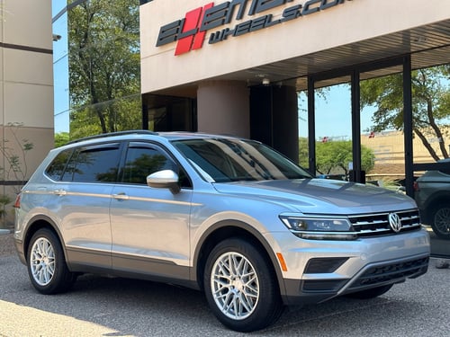 18 inch F1R F103 Brushed Silver on a 2020 VW Tiguan