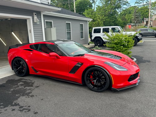 Staggered 19/20 inch Varro VD19X Satin Black on a 2015 Chevrolet Corvette C7 Z06