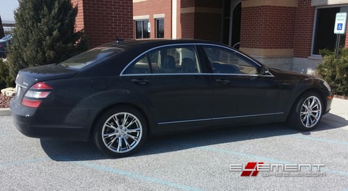 19 inch Ace Alloy Aspire Hyperblack w/ Machined Face on 07 Mercedes S550 w/ Specs