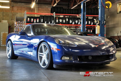 Vossen VVS-CV5 Silver Wheels on Corvette C6 w/ specs