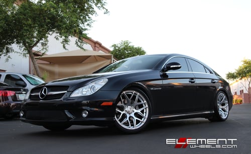 19 inch Staggered Ground Force GF09 Hypersilver on 2005 Mercedes CLS w/ Specs