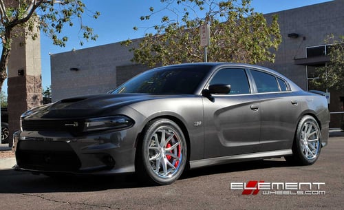20 inch Staggered Ferrada FR2 Silver w/Machined Face Wheels on 2009 Dodge Charger 392 w/ Specs