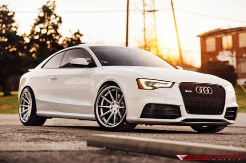 20 inch Staggered Ferrada FR4 Machine Silver on 15 Audi RS5 w/ Specs