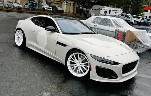 Staggered 20 inch Variant Rian Gloss White on 2024 Jaguar F-Type V8