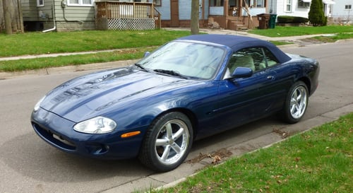 18 inch Staggered Coventry Hornet Silver on 1997 Jaguar XK8 w/ Specs