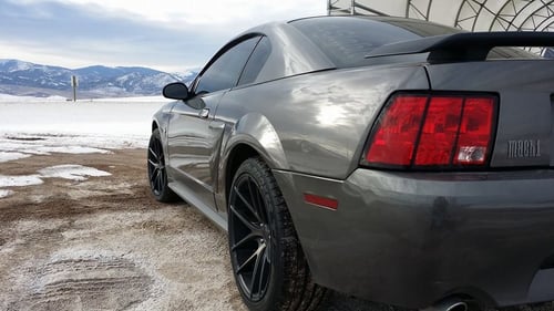 Niche Targa Wheels on 04 Ford Mustang w/ Specs