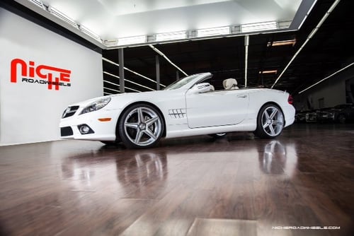 Niche Apex Wheels Staggered on 2011 Mercedes SL500 w/ Specs
