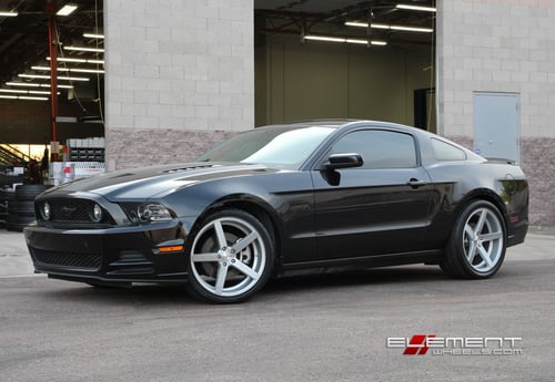 20 inch Staggered Rovos Durban Wheels on 2013 Ford Mustang w/ Specs