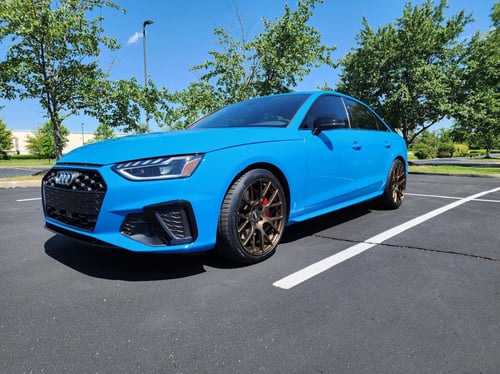 19 inch VMR V810 Custom Moonlit Bronze on 2023 Audi S4