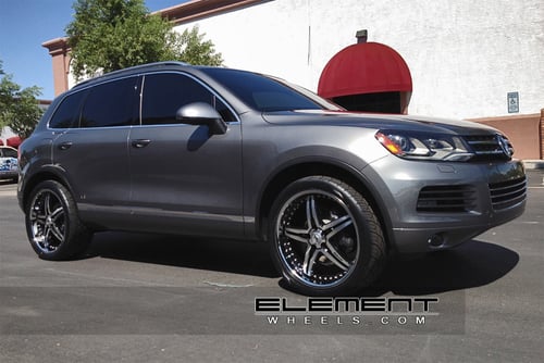 Lexani LX15 22x9 Black w/Machined Face Wheels on 2012 VW Touareg w/ Specs