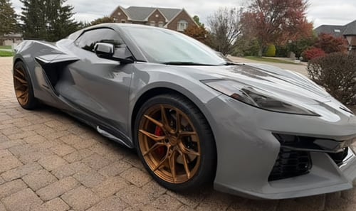 Staggered set of 20/21 Variant Nysa Maricopa Copper Satin on 2025 Corvette C8 Z06