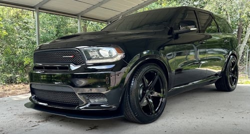 22 Inch Velgen Classic5 V2 Gloss Black on a 2020 Dodge Durango