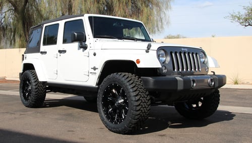 Fuel Nutz Black Milled (Multi Piece) on 2015 Jeep Wrangler w/ Specs