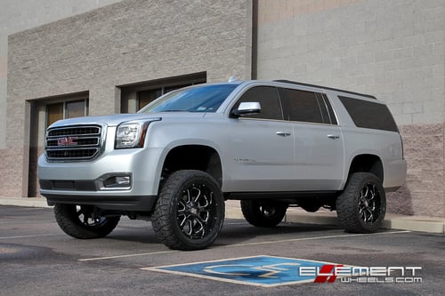 22 inch XD825 Black Milled on 2016 Yukon 6 inch lift w/ Specs