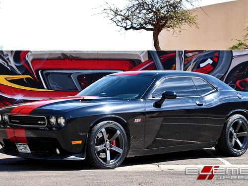 2013 Dodge Challenger RWD