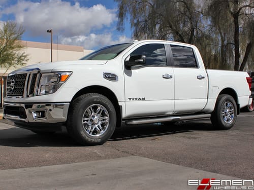 2017 Nissan Titan Non-XD