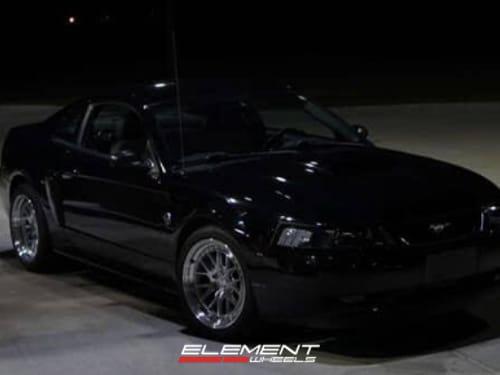 2004 Ford Mustang