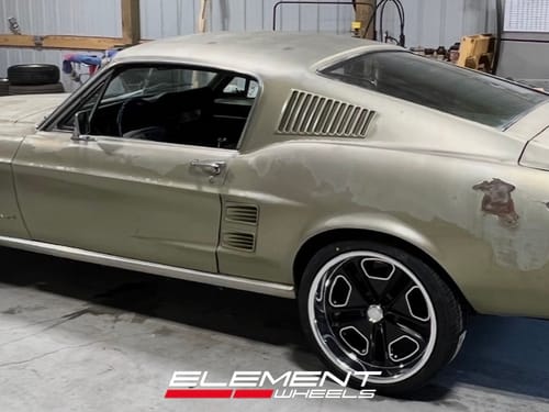 1964 Ford Mustang 5-Lug