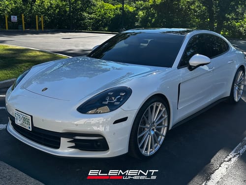 2017 Porsche Panamera