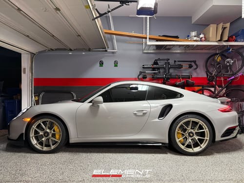 2020 Porsche 911 Carrera 992 Turbo 5-Lug