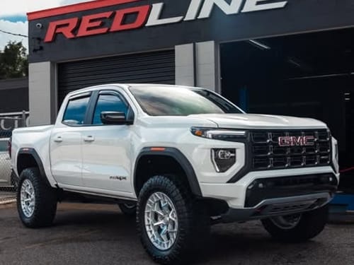 2023 GMC Canyon