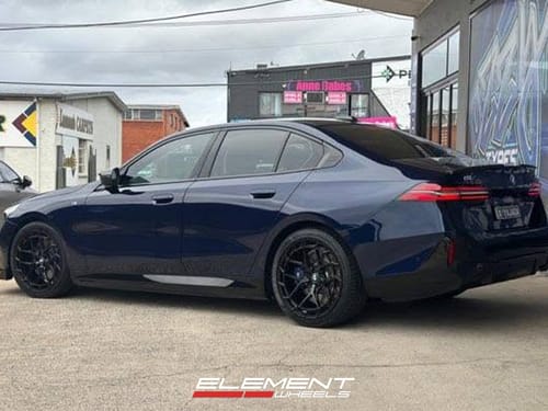 2024 BMW i5