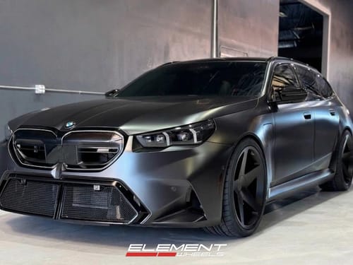 2025 BMW M5