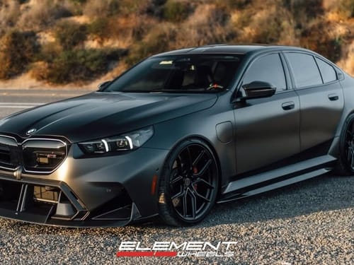 2025 BMW M5