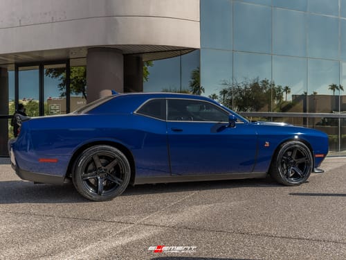 2021 Dodge Challenger RWD