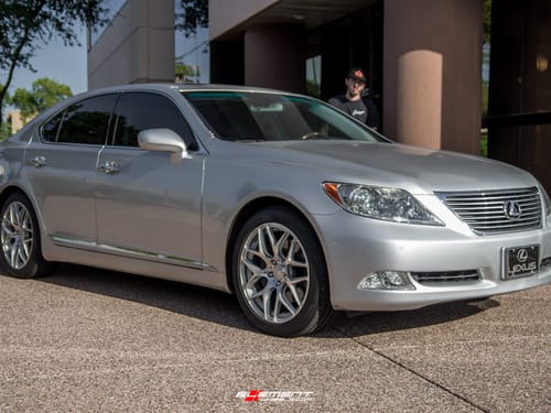 2007 Lexus LS