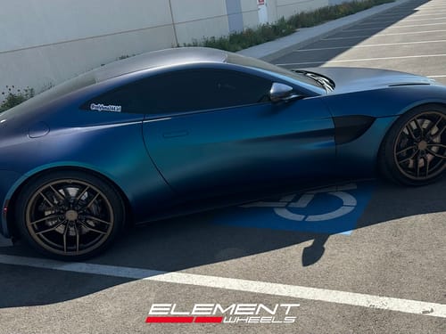 2019 Aston Martin Vantage
