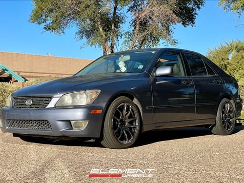 2002 Lexus IS