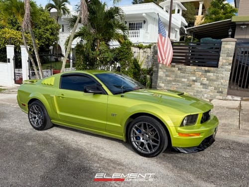 2005 Ford Mustang