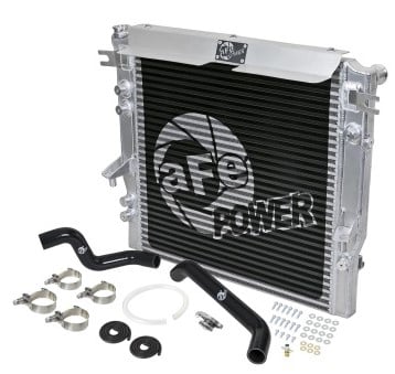 afe bladerunner gt series bar and plate radiator w/ black hoses 07-11 jeep wrangler (jk) v6 3.8l 46-50002-b