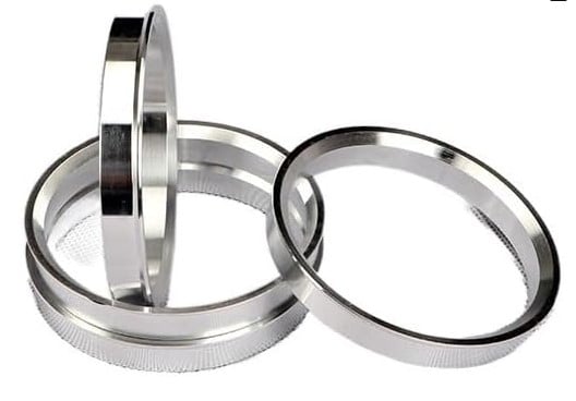 set of 4 metal hub rings