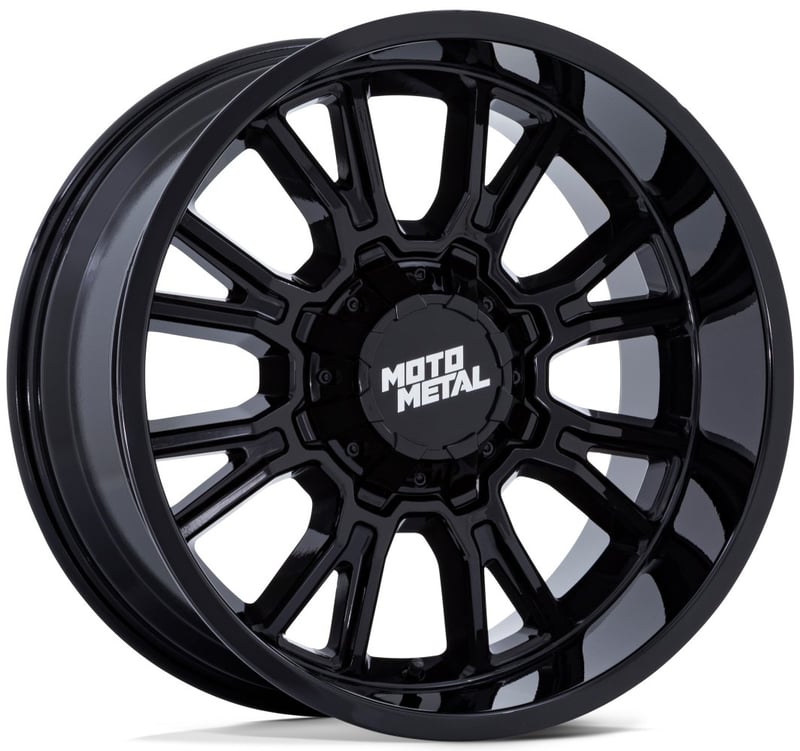 (clearance - no returns) 18x9 moto metal mo810 gloss black 5x5/127 5x5.5/139.7 20mm