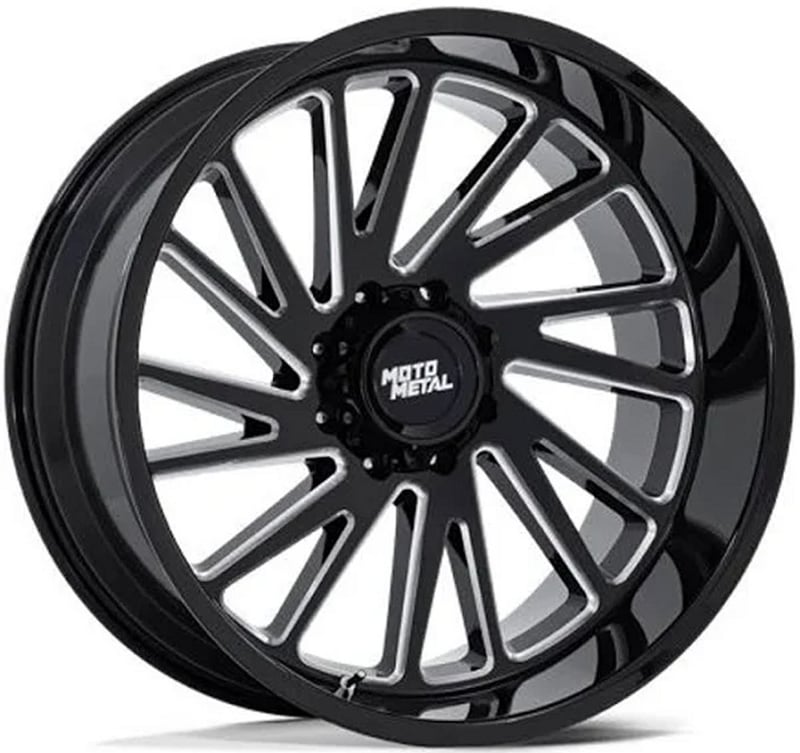 20x10 moto metal mo811 gloss black milled 8x180 -18mm